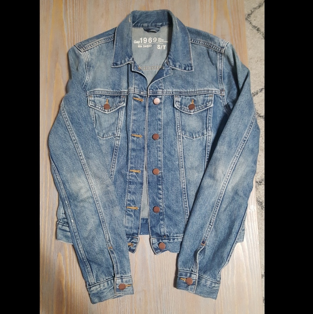 GAP 1969 jean jacket
